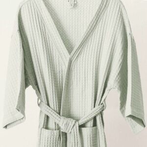 Bathen Waffle Knit Robe Mint Green
100% Cotton